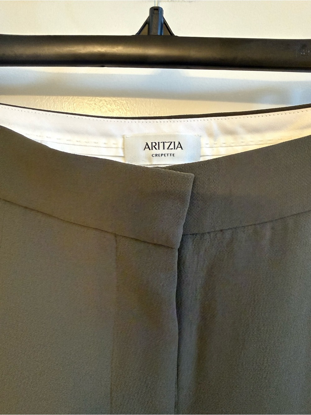 Aritzia Helix Barrel Pant - Crepette - Picture 6 of 8